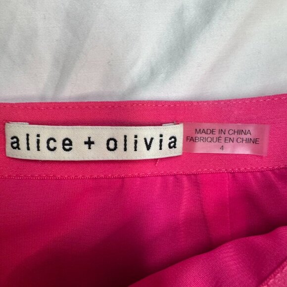 Like New Alice + Olivia Hot Pink Faux Leather Croc Mini Skirt Size 4 - Picture 3 of 5